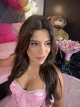 Freechat OneInAMillionXXX on StripChat