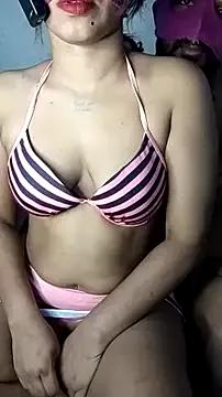 StripChat Oshadi_ruchira is Group Oshadi_ruchira — Public fingering with 5 fingers