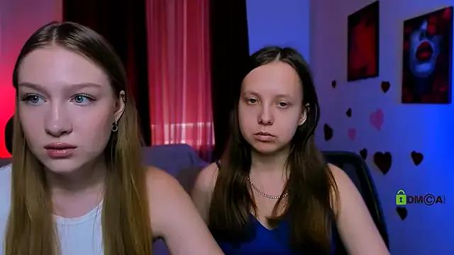 Freechat playful_sophie on StripChat