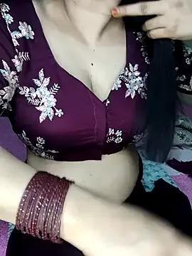 Freechat PRIYA_22 on StripChat