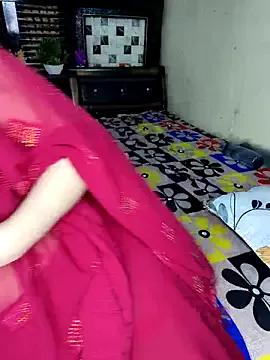 Freechat PRIYA_22 on StripChat