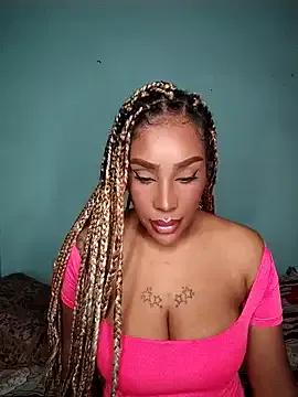 Freechat Queen_Amara on StripChat