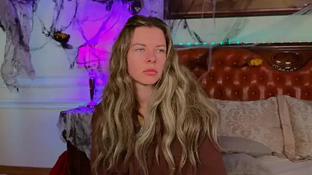 Freechat Real_Tini on StripChat