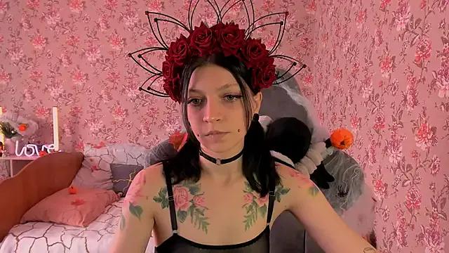 Freechat roselolly on StripChat