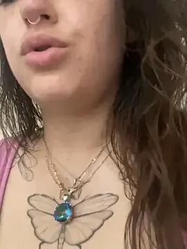 Freechat SafeinouterSpace on StripChat