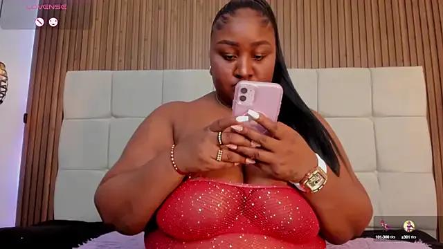 Freechat Saravy_Blandon on StripChat