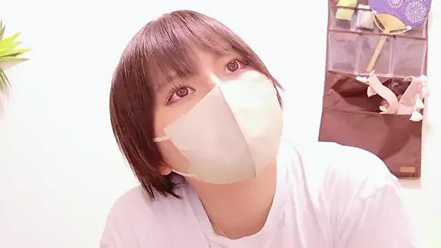 Freechat senachinnn on StripChat