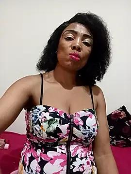 Freechat SEXYMOANSXX on StripChat