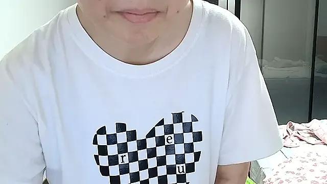 Freechat sonyx on StripChat