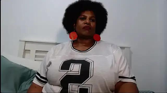 Freechat SplendidThalita on StripChat