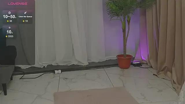 Freechat SportymilfX on StripChat