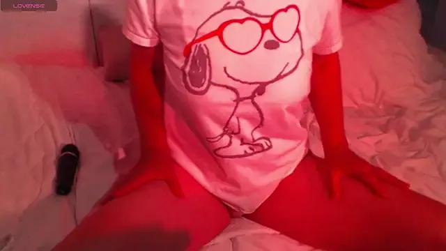 Freechat sweetchani666 on StripChat