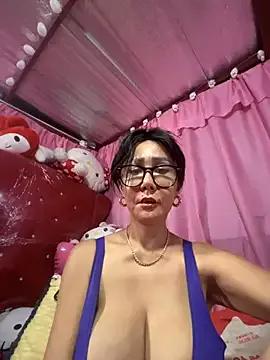 Freechat sweetieme on StripChat