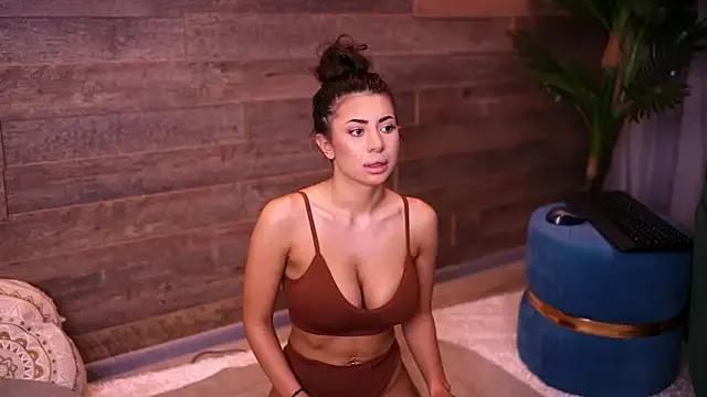 Private TanyaVonDe on StripChat