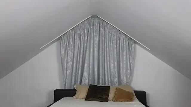 Freechat TenderSin on StripChat