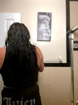 Freechat ThicBunz on StripChat