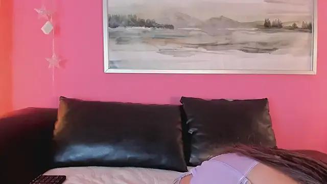 Tiffanysurez_ — show  tits  + drooling