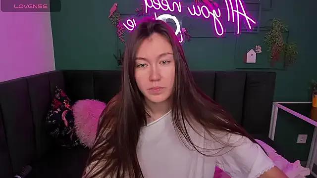 StripChat Tina_Porter is Private Tina_Porter — spread my legs + play with my pussy