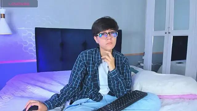 Freechat Tsuki_Maru on StripChat