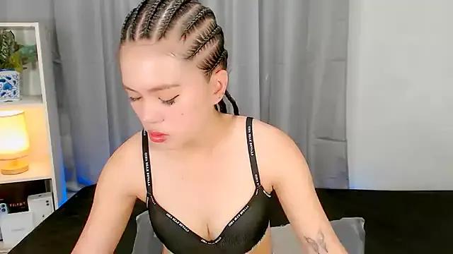 Freechat Urasian_ladybug on StripChat