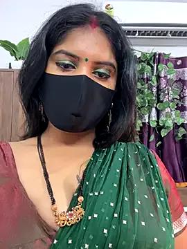 Freechat V-Hot-Sweti on StripChat