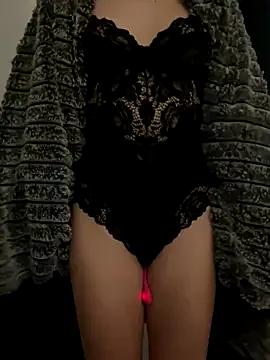 Private vilaineblonde on StripChat