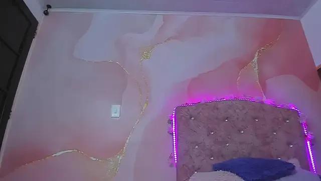 violet_taylor_ — SHOW ANAL