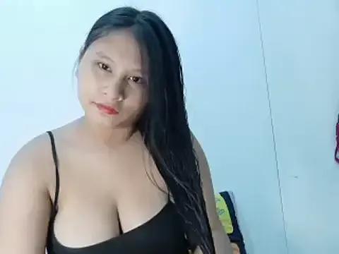 Freechat wildasianbigboobs on StripChat