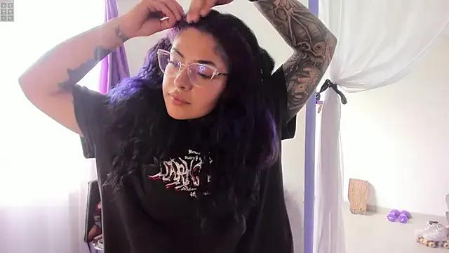 Freechat witchviolet on StripChat