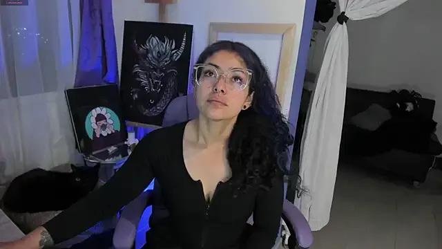 Freechat witchviolet on StripChat