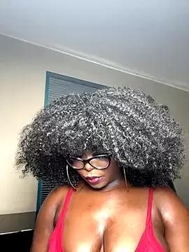 Freechat WomanNextdoor1 on StripChat