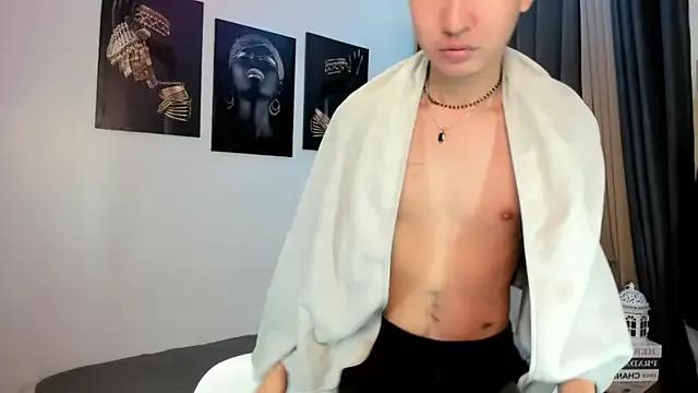 XloverXsiantwink — SUCKING JERKING TILL HARD