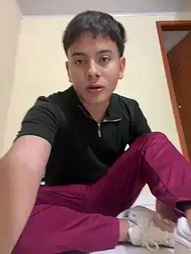 Freechat Young_Ben on StripChat