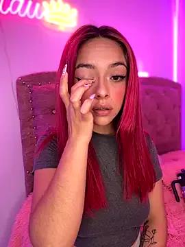 Freechat Yovng___Lau on StripChat