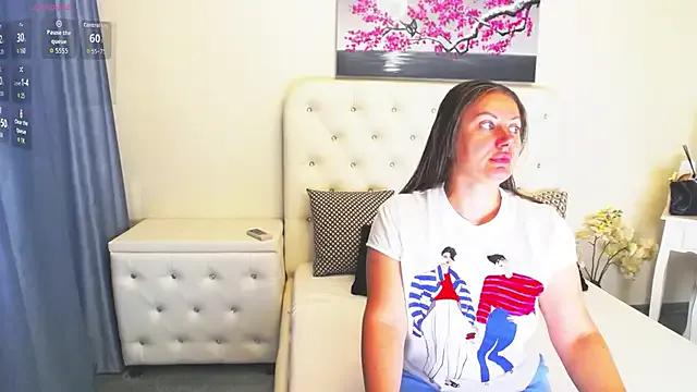 Freechat Ysabell01 on StripChat