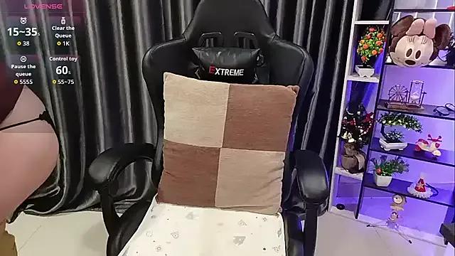 Freechat Yuki-yio on StripChat